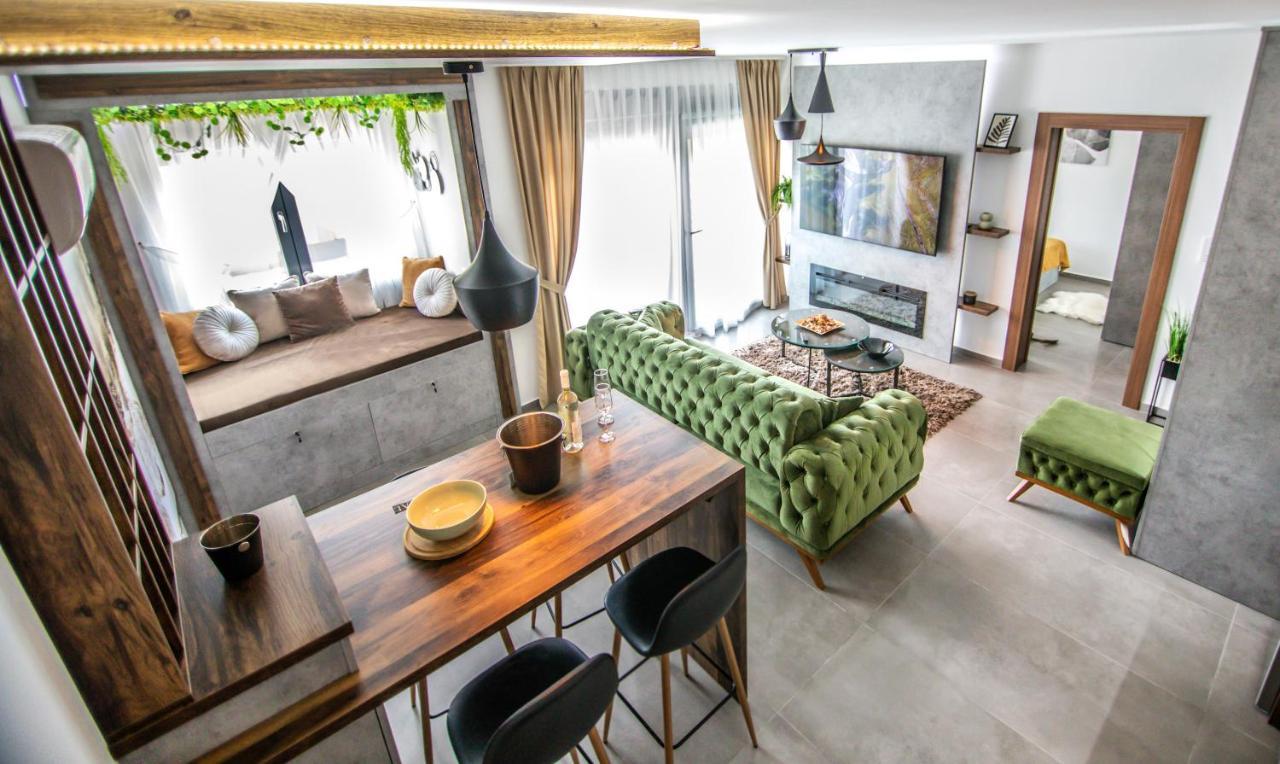 Royal Luxury Apartment Vrsac Exterior photo